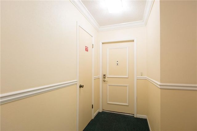 6851 Roswell Road B15, Atlanta, GA 30328