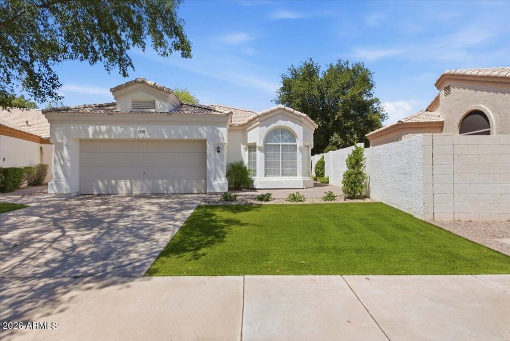 1028 N COLUMBUS Drive, Gilbert, AZ 85234 — photo 4
