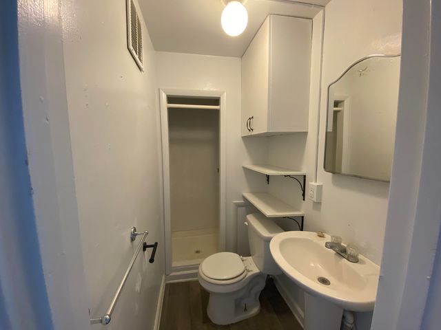 447 W Walnut Street, Kalamazoo, MI 49007