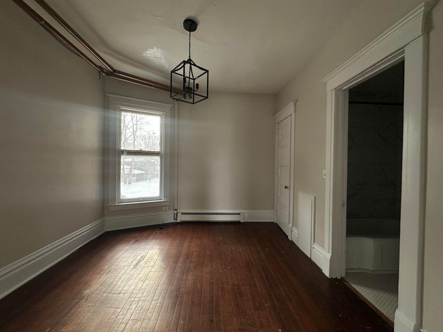 447 W Walnut Street, Kalamazoo, MI 49007