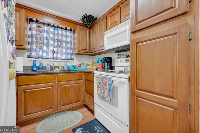 88 Maurice Way, Lavonia, GA 30553