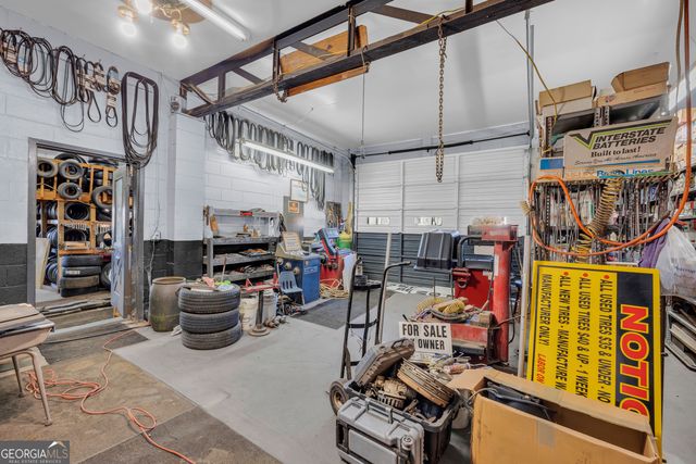 88 Maurice Way, Lavonia, GA 30553