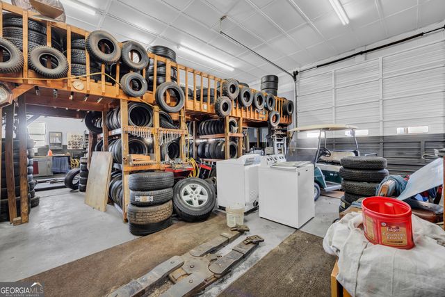 88 Maurice Way, Lavonia, GA 30553