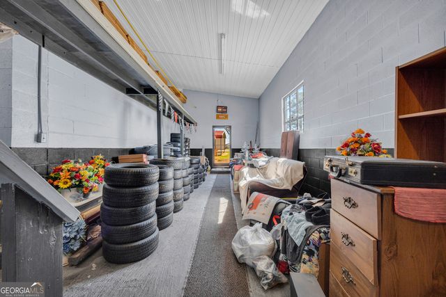 88 Maurice Way, Lavonia, GA 30553