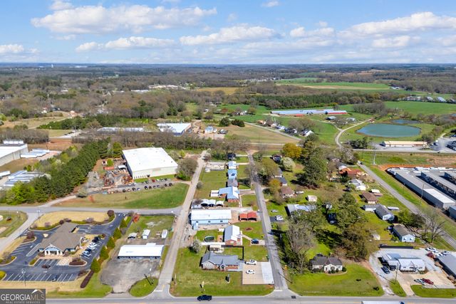 88 Maurice Way, Lavonia, GA 30553