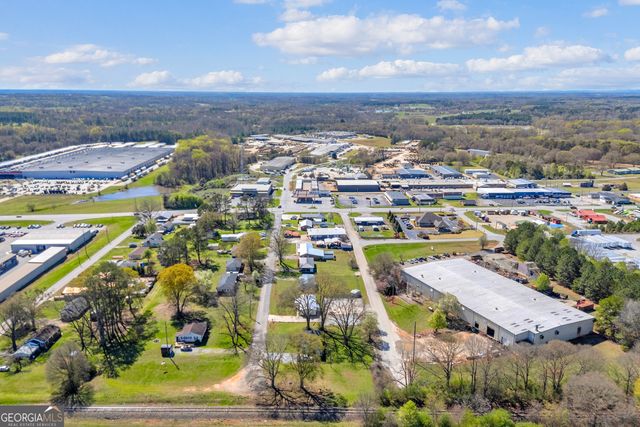 88 Maurice Way, Lavonia, GA 30553