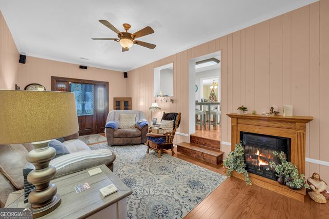 88 Maurice Way, Lavonia, GA 30553