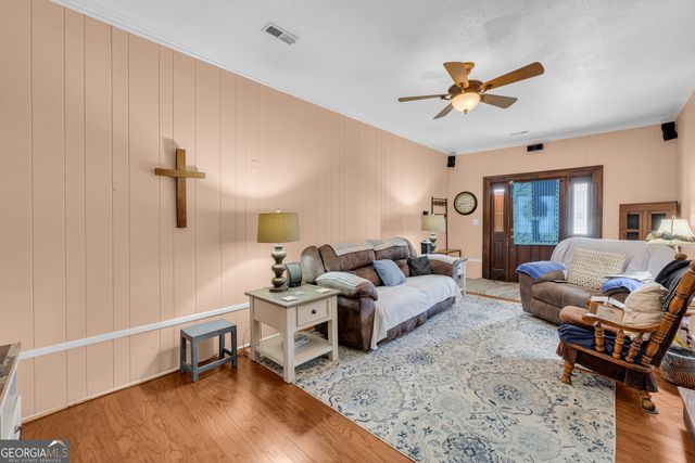 88 Maurice Way, Lavonia, GA 30553