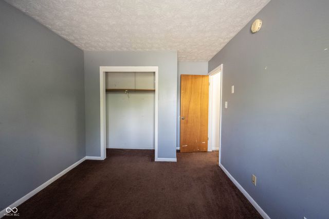 660 Holiday Drive, Fortville, IN 46040