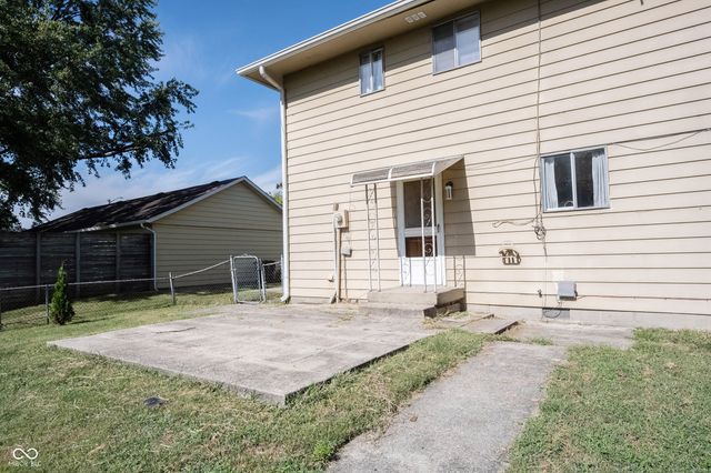 660 Holiday Drive, Fortville, IN 46040