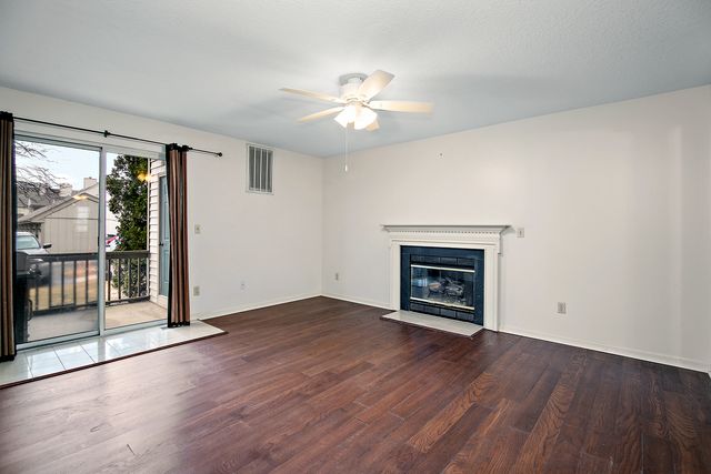 104 Chesterfield Court 1, Bourbonnais, IL 60914