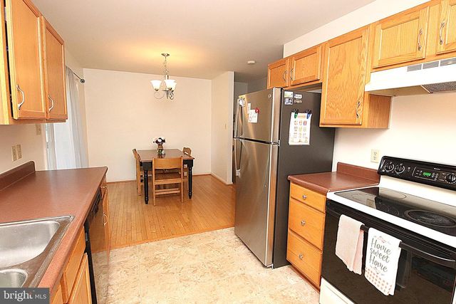 16903 HAMPSHIRE DR, Williamsport, MD 21795