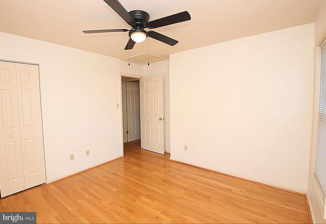 16903 HAMPSHIRE DR, Williamsport, MD 21795