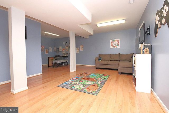 16903 HAMPSHIRE DR, Williamsport, MD 21795