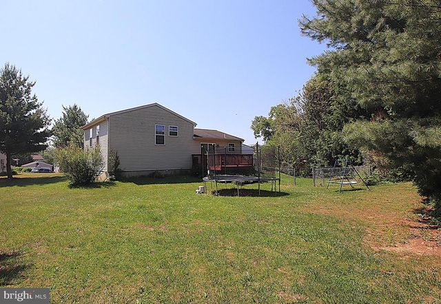16903 HAMPSHIRE DR, Williamsport, MD 21795