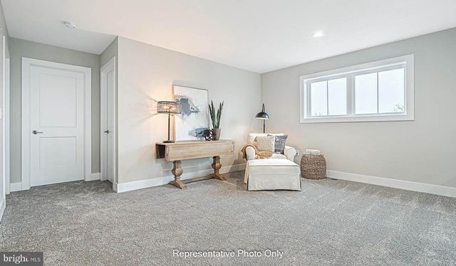 224 WEST VALLEY RD, Denver, PA 17517