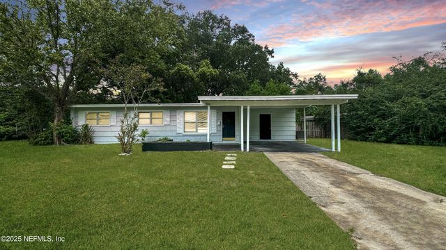804 LA MARCHE Drive, Jacksonville, FL 32205