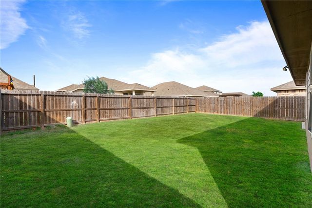 7226 Adler Dr, Corpus Christi, TX 78414