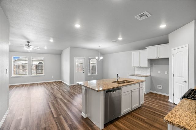 7226 Adler Dr, Corpus Christi, TX 78414