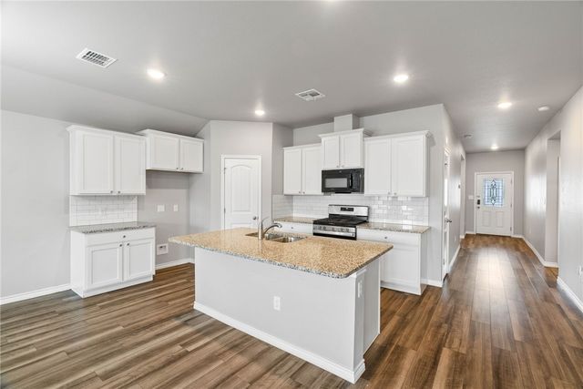 7226 Adler Dr, Corpus Christi, TX 78414