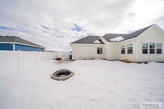 728 Regency Lane, Idaho Falls, ID 83402