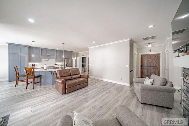 728 Regency Lane, Idaho Falls, ID 83402