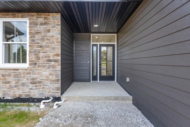 3375 SHAWANO AVENUE, Green Bay, WI 54313