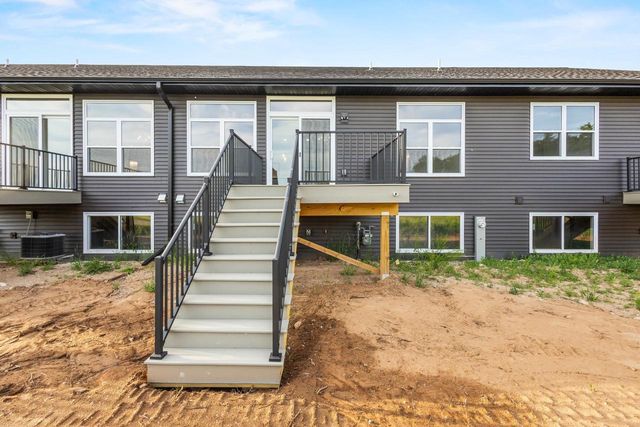 3375 SHAWANO AVENUE, Green Bay, WI 54313