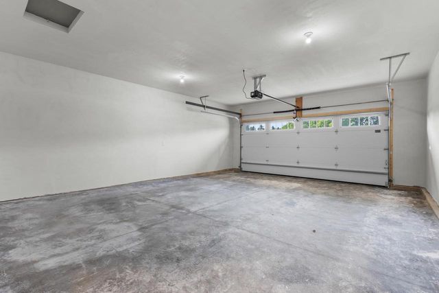 3375 SHAWANO AVENUE, Green Bay, WI 54313