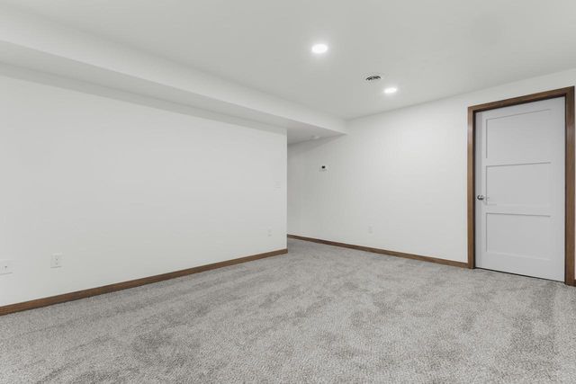3375 SHAWANO AVENUE, Green Bay, WI 54313