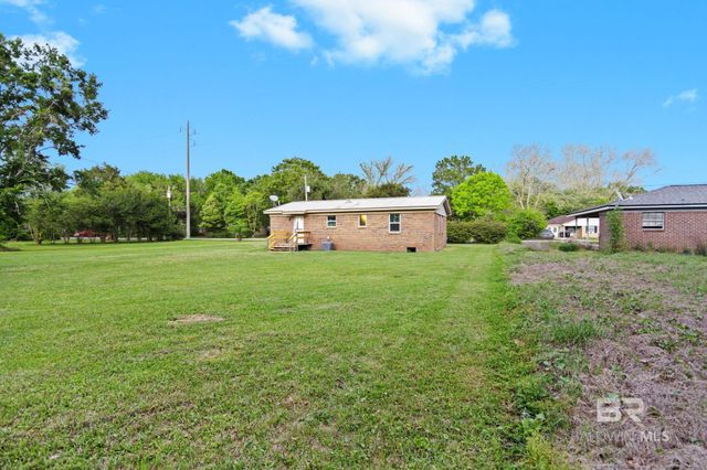 1062 N Magnolia Street, Loxley, AL 36551