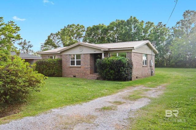 1062 N Magnolia Street, Loxley, AL 36551