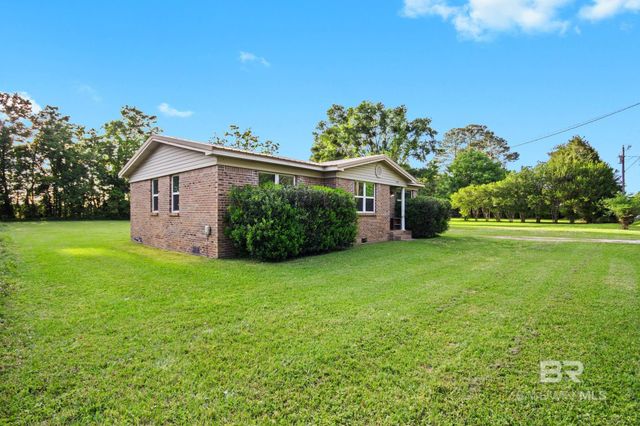 1062 N Magnolia Street, Loxley, AL 36551