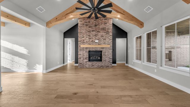 2101 Eagles Ridge Drive, Weatherford, TX 76087