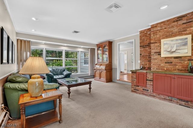 905 CHARLOTTE ROAD, Plainfield City, NJ 07060