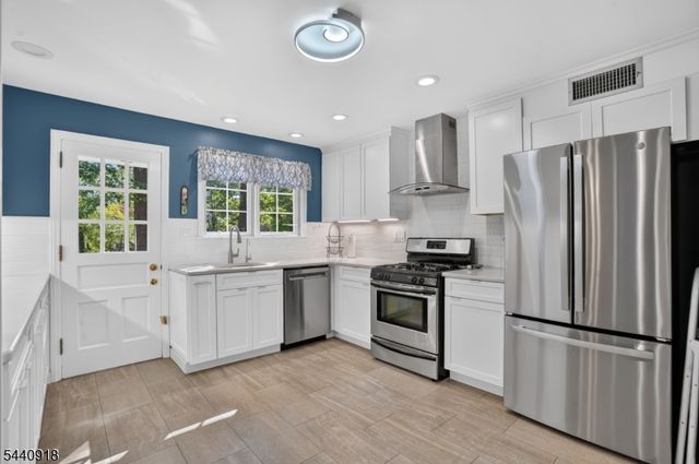 905 CHARLOTTE ROAD, Plainfield City, NJ 07060