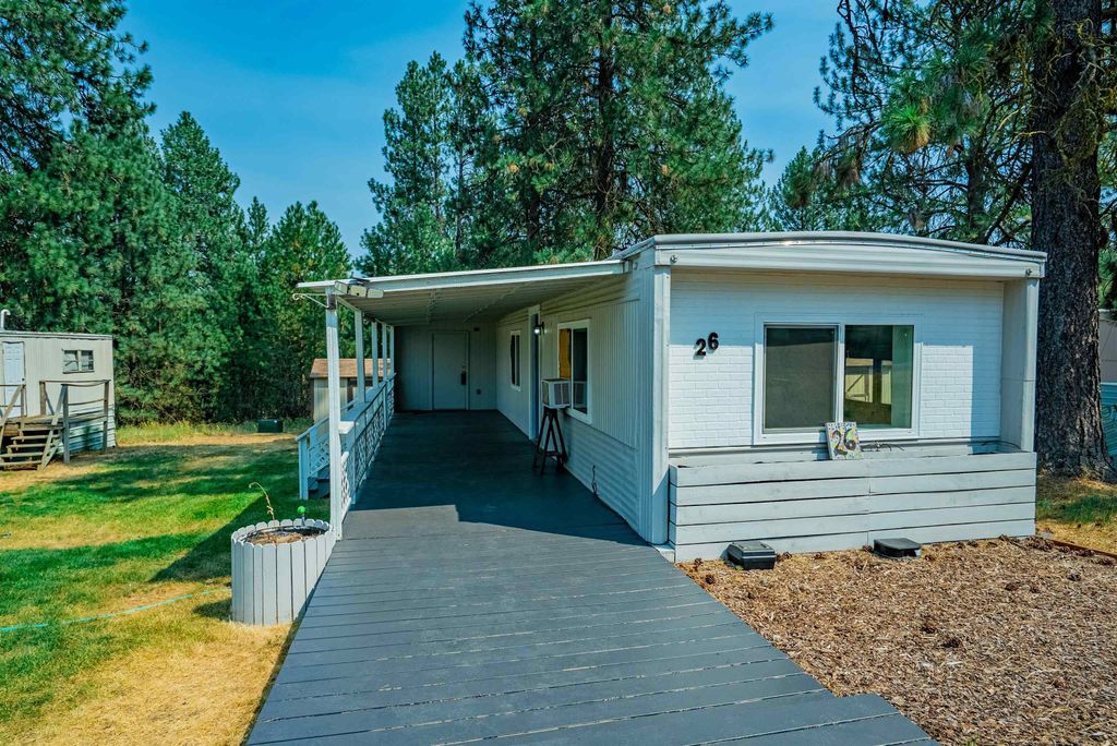 34124 N Newport Hwy, Chattaroy, WA 99003 photo 2