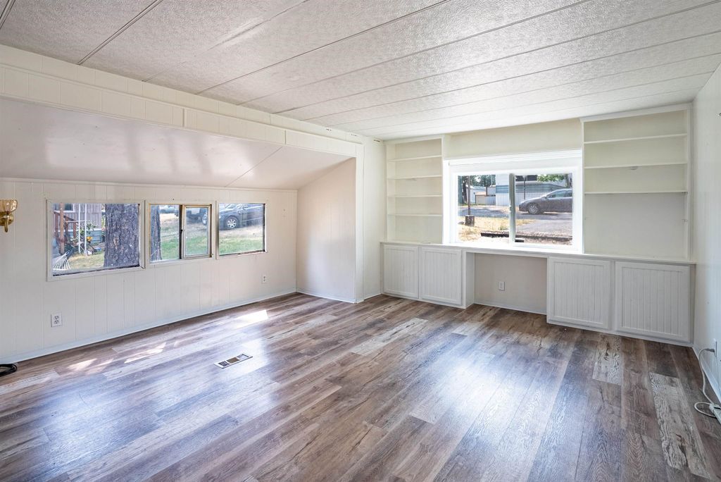 34124 N Newport Hwy, Chattaroy, WA 99003 photo 4