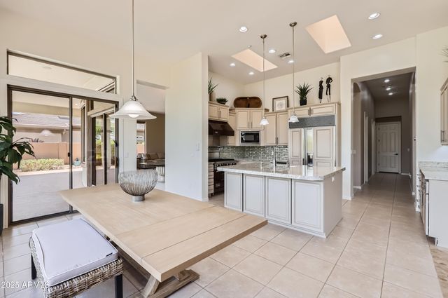 41717 N MOSS SPRINGS Court, Anthem, AZ 85086