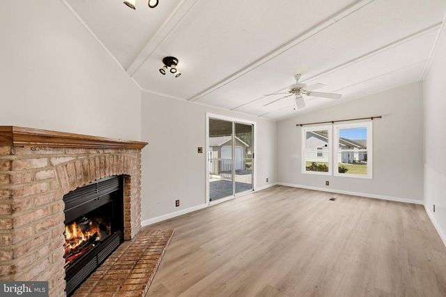 139 RIVER VALLEY VIEW DR, Harpers Ferry, WV 25425