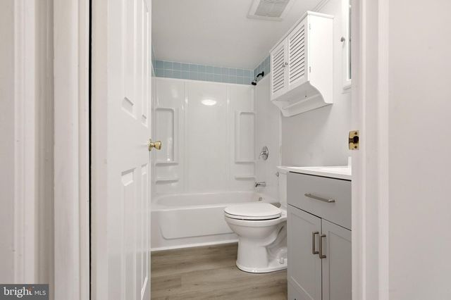 139 RIVER VALLEY VIEW DR, Harpers Ferry, WV 25425