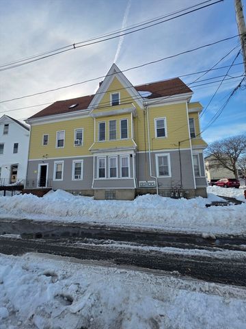 2 Rockland St, New Bedford, MA 02740