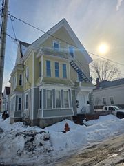 2 Rockland St, New Bedford, MA 02740