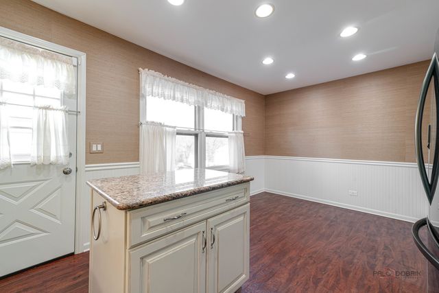 24731 W Orchard Place, Round Lake Heights, IL 60073