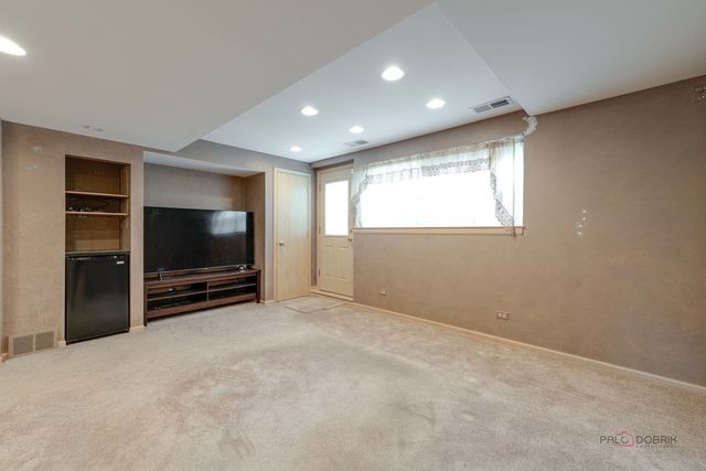 24731 W Orchard Place, Round Lake Heights, IL 60073