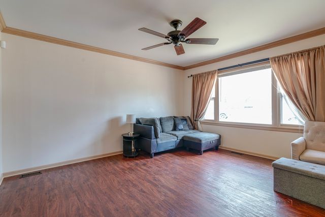 24731 W Orchard Place, Round Lake Heights, IL 60073