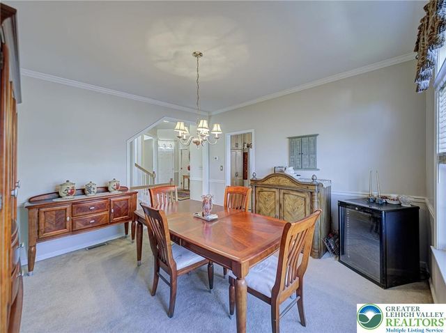4217 Shadowstone Drive, Forks Twp, PA 18040