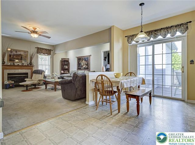 4217 Shadowstone Drive, Forks Twp, PA 18040