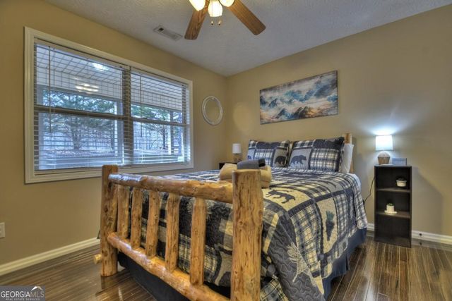 729 Matrix Lane, Ellijay, GA 30540