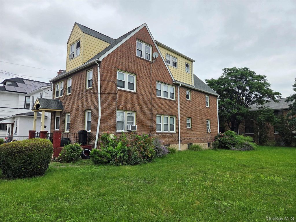 341 S 9th Avenue, Mount Vernon, NY 10550 — exterior